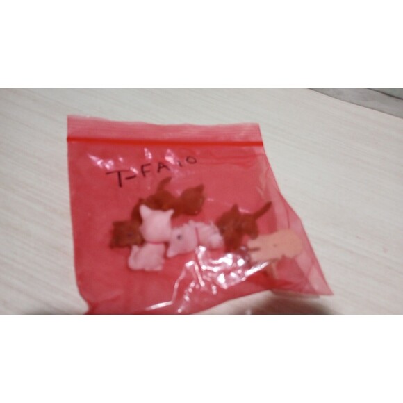 Puppy & Kitty In My Pocket Mixed Lot Of 6 Mini Dog & Cat Flocked Figures - Picture 5 of 5